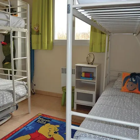 Three-bedroom Holiday In * Brossac