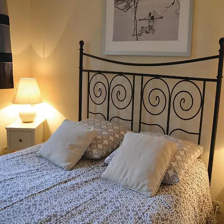 Holiday home Three-bedroom Holiday In Brossac